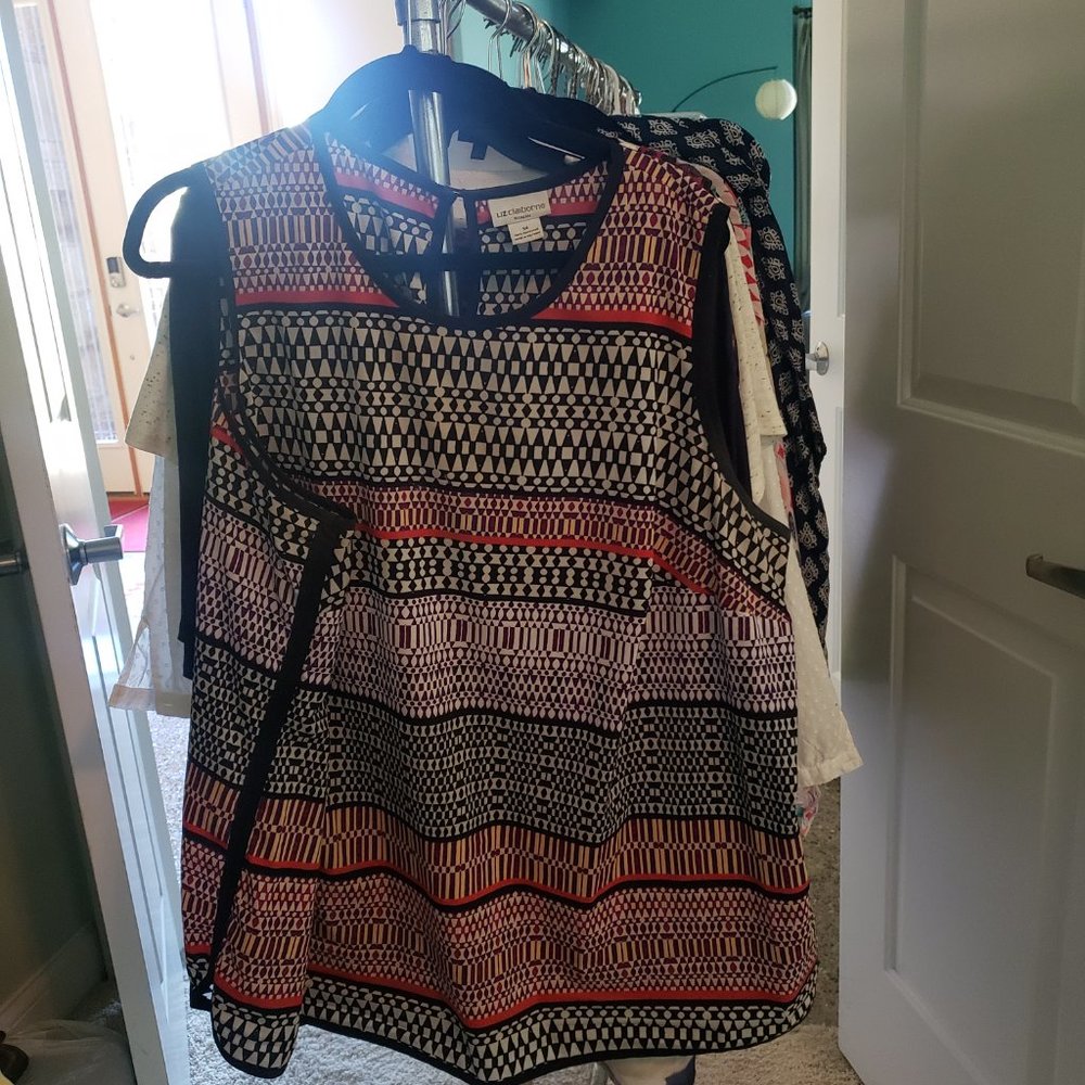 Tunic - Picture 2 of 2